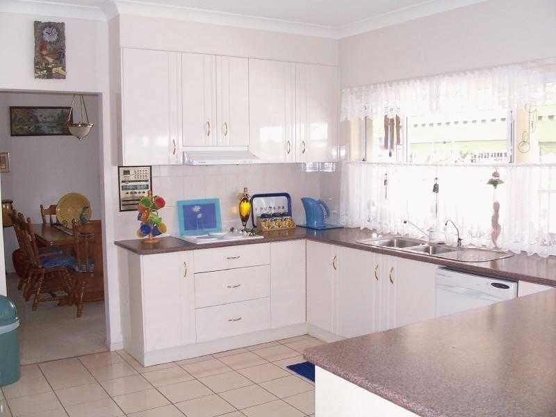 23 Tasman Court, Banksia Beach QLD 4507