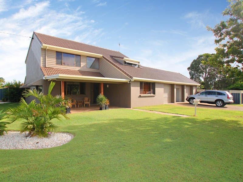 2 Green Street, Banksia Beach QLD 4507