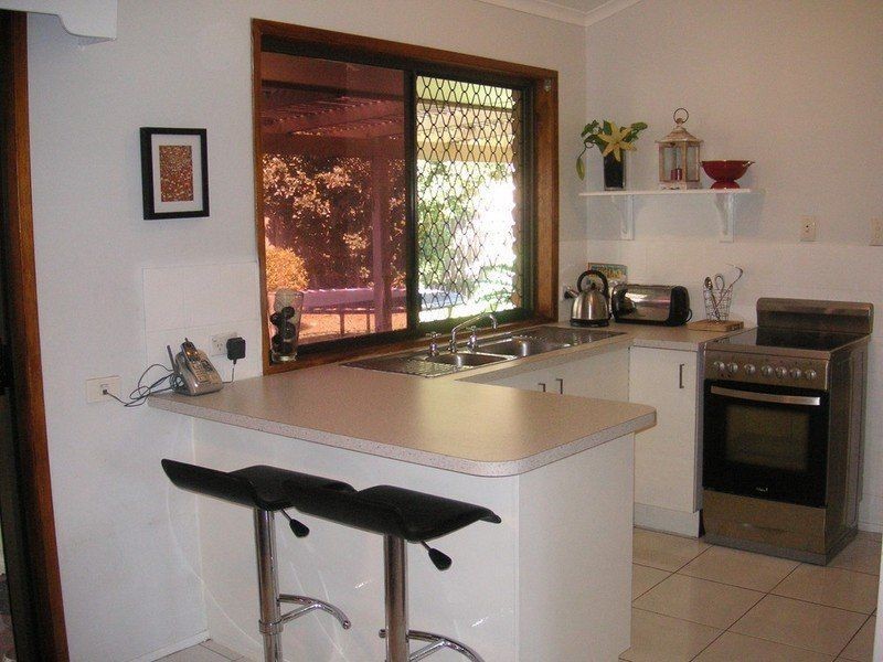 21 Hawaii Crescent, Banksia Beach QLD 4507