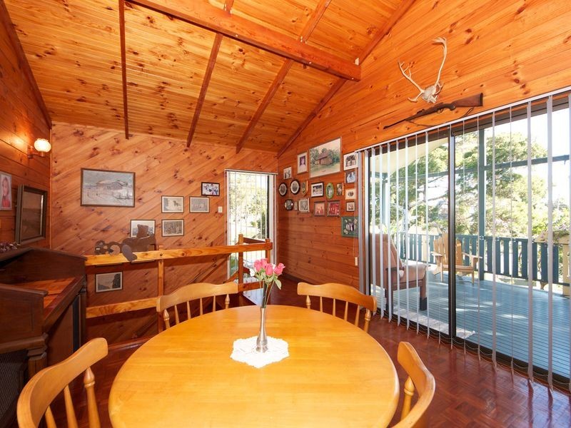 12 Charlotte Avenue, Bongaree QLD 4507
