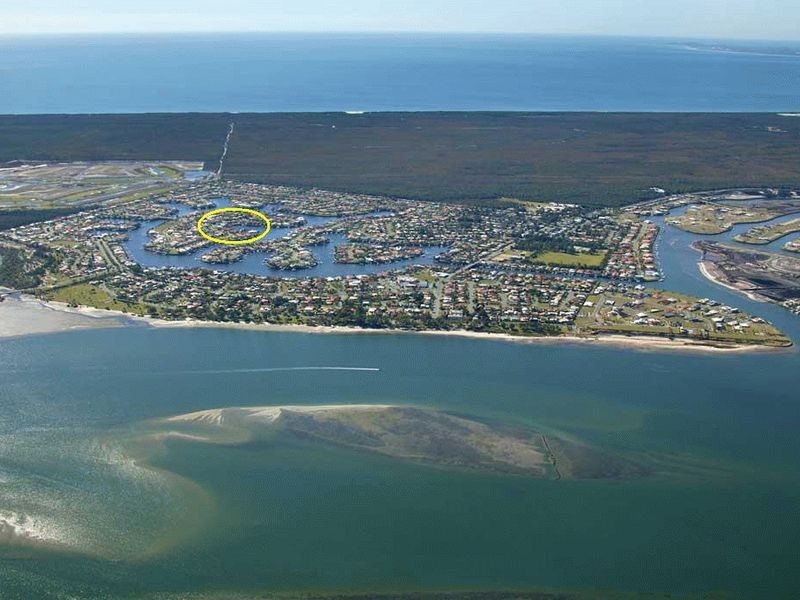 55 Voyagers Drive, Banksia Beach QLD 4507