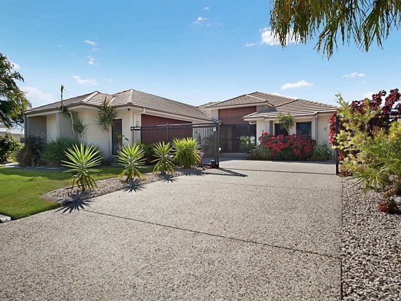 28 North Point, Banksia Beach QLD 4507