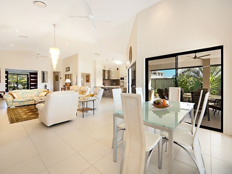 28 North Point, Banksia Beach QLD 4507