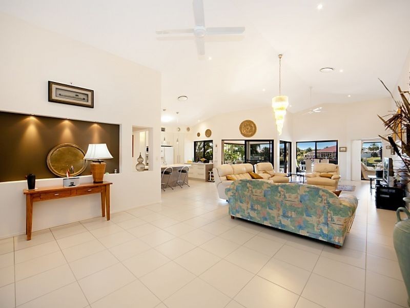 28 North Point, Banksia Beach QLD 4507