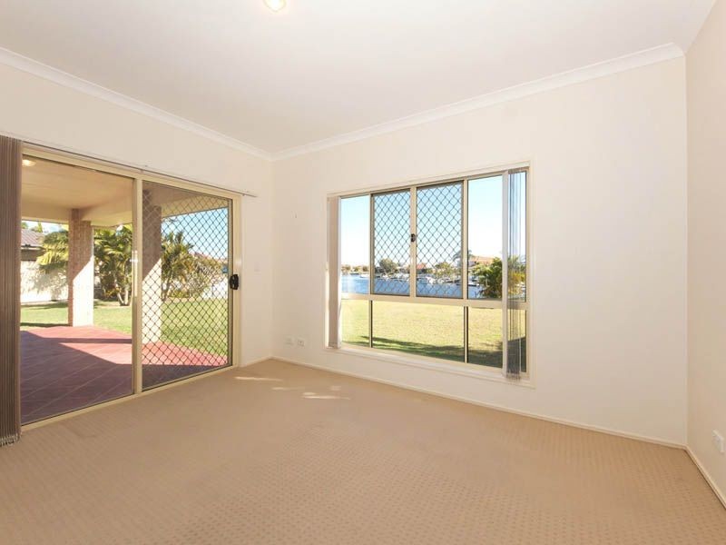 53 Headsail Drive, Banksia Beach QLD 4507