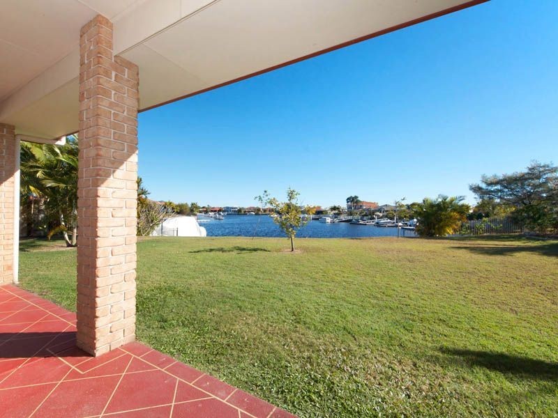 53 Headsail Drive, Banksia Beach QLD 4507