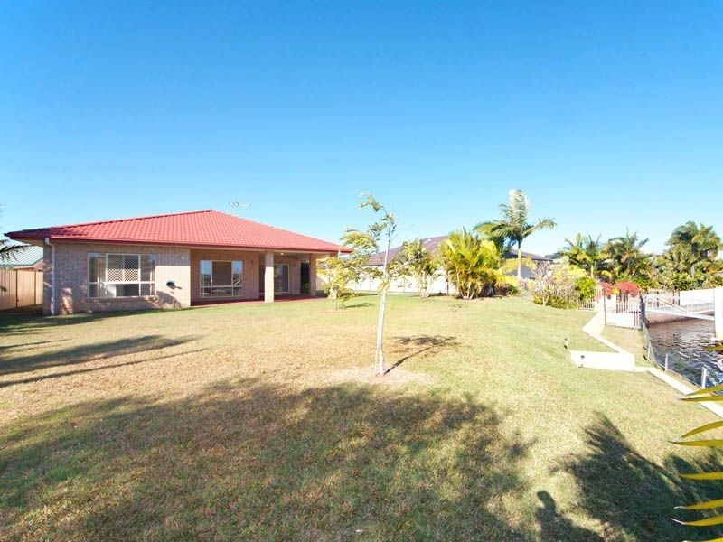53 Headsail Drive, Banksia Beach QLD 4507