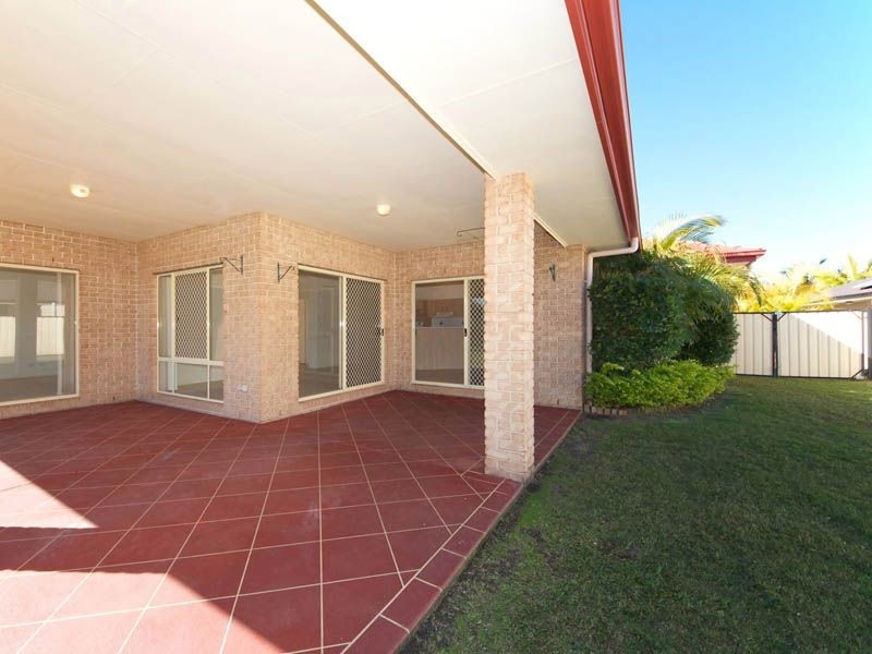 53 Headsail Drive, Banksia Beach QLD 4507
