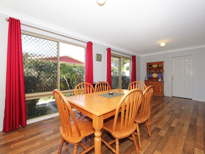 6 Morris Street (2 Taylor Street), Bongaree QLD 4507