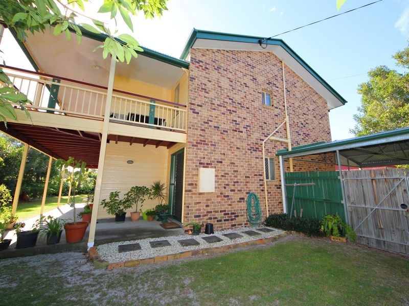 6 Morris Street (2 Taylor Street), Bongaree QLD 4507