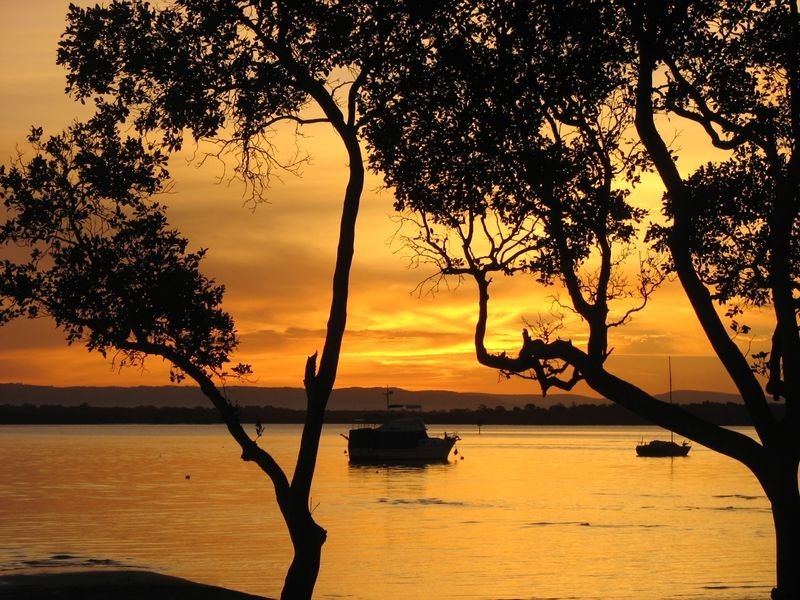 6 Morris Street (2 Taylor Street), Bongaree QLD 4507