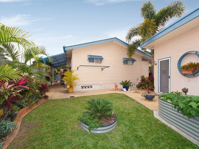 39 Palm Avenue, Bongaree QLD 4507