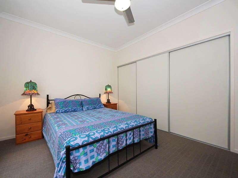 8 Whitehaven Place, Banksia Beach QLD 4507