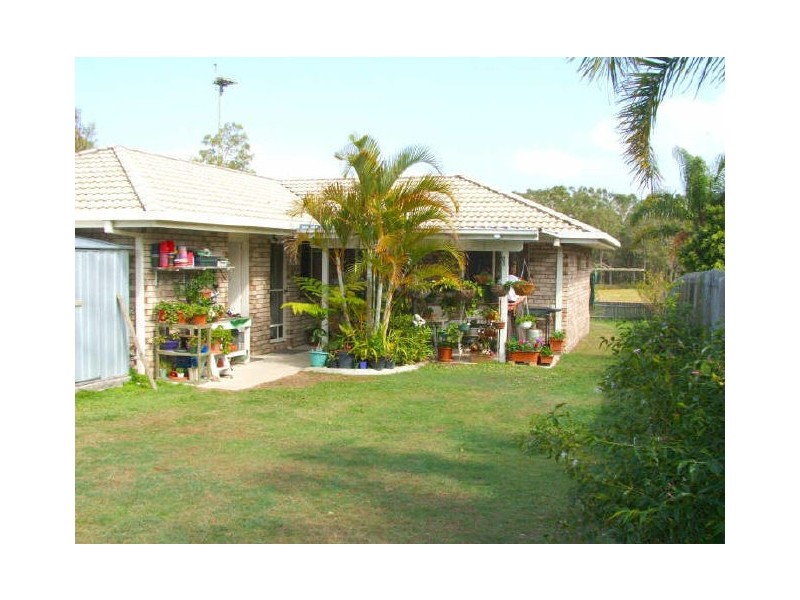 Sandstone Point QLD 4511