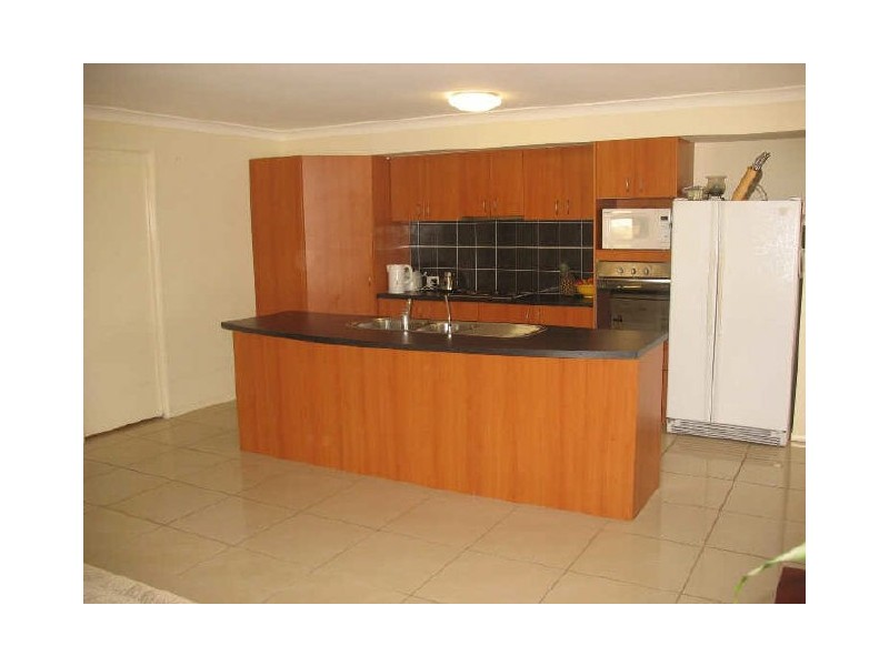 40 Wrenaus Way, Ningi QLD 4511