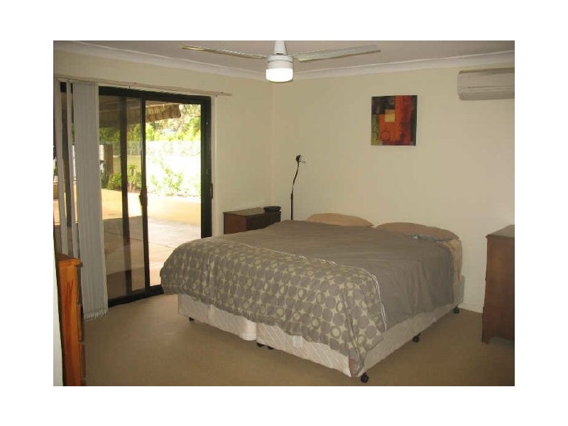 40 Wrenaus Way, Ningi QLD 4511