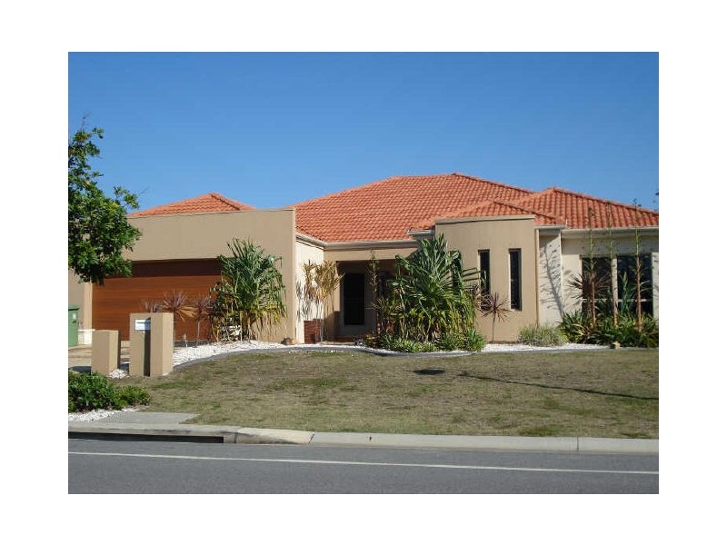 9 Seaeagle Place, Banksia Beach QLD 4507