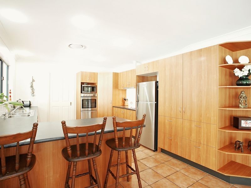 4 Albatross Court, Banksia Beach QLD 4507
