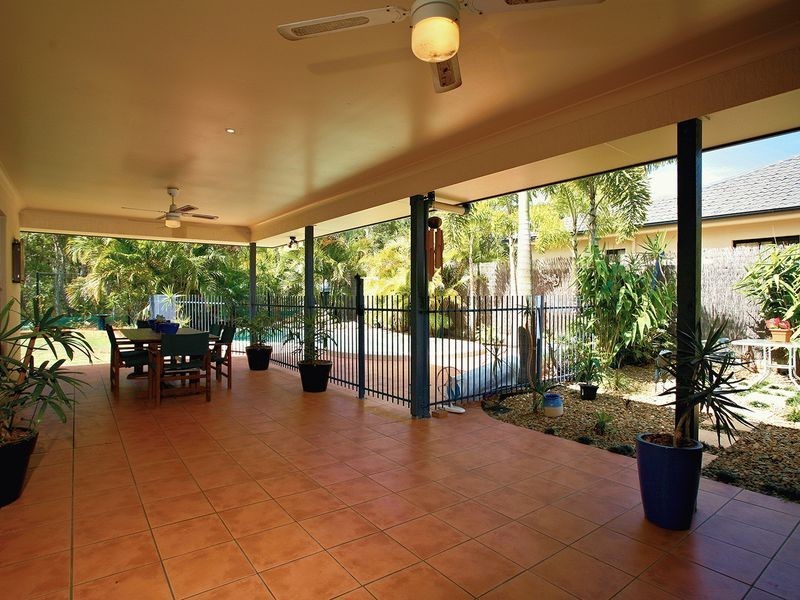 4 Albatross Court, Banksia Beach QLD 4507