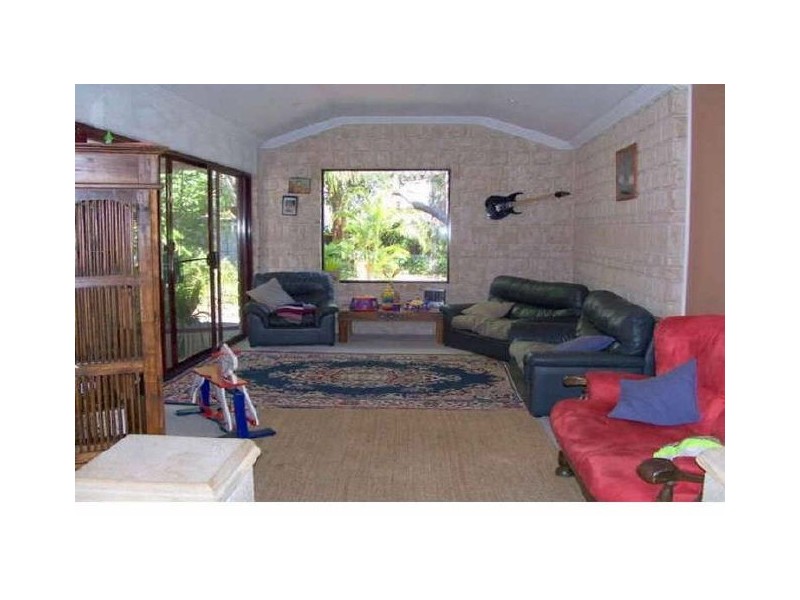 30 Cumming Street, Bongaree QLD 4507