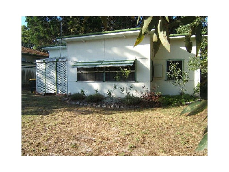 15 Winnett Street, Woorim QLD 4507