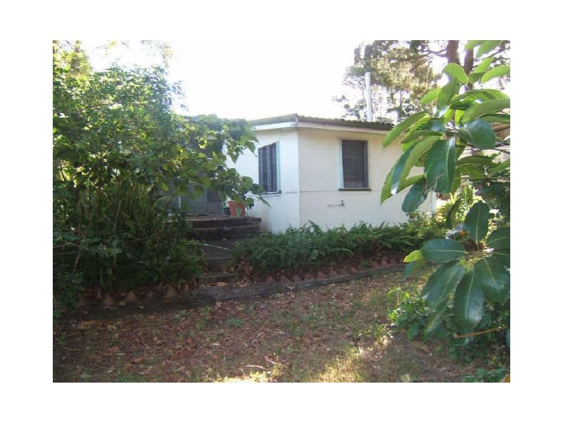 15 Winnett Street, Woorim QLD 4507