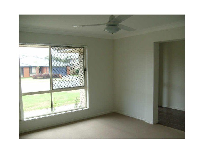 Sandstone Point QLD 4511