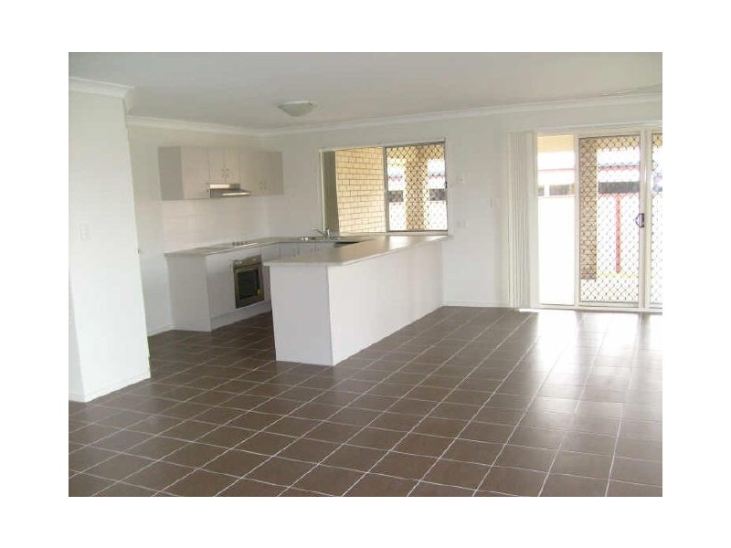 Sandstone Point QLD 4511