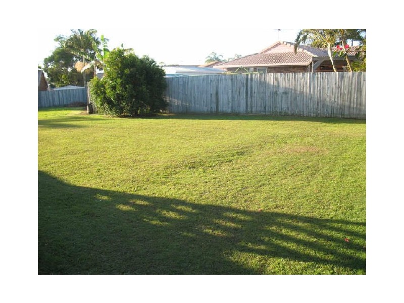 Sandstone Point QLD 4511