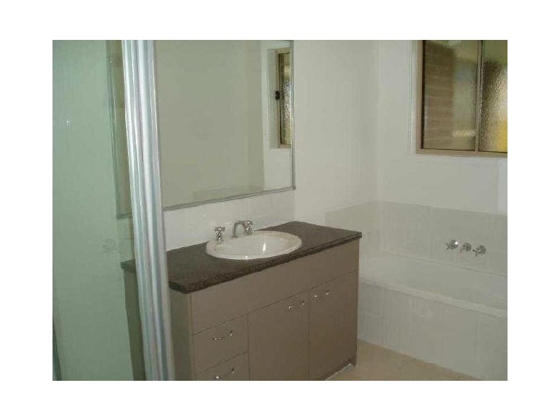 Sandstone Point QLD 4511