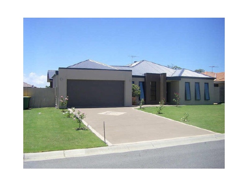 Sandstone Point QLD 4511