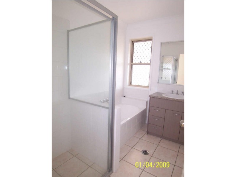 Sandstone Point QLD 4511