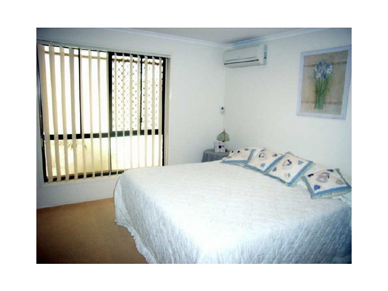 Sandstone Point QLD 4511