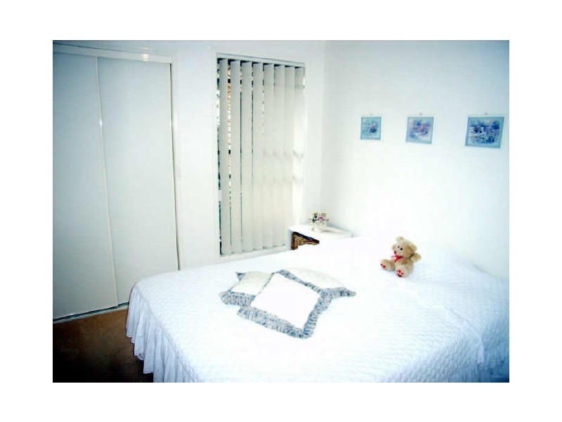 Sandstone Point QLD 4511