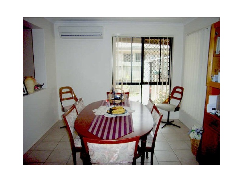 Sandstone Point QLD 4511