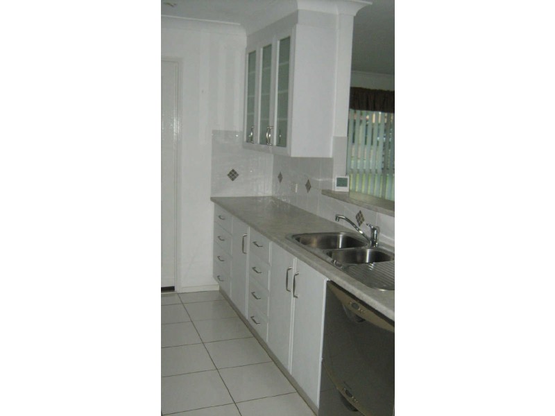 Sandstone Point QLD 4511