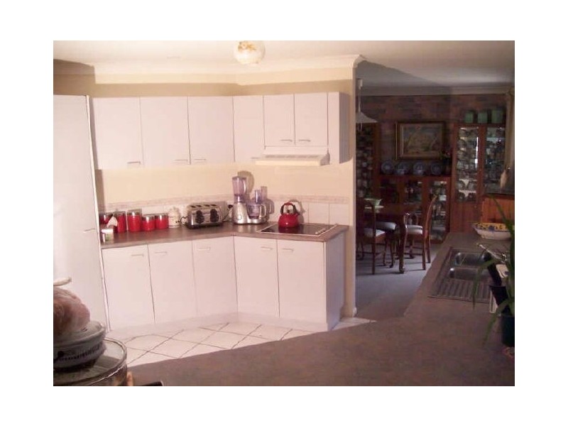 70 Avon Avenue, Banksia Beach QLD 4507