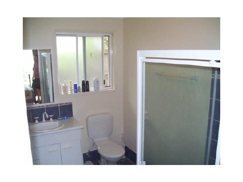 70 Avon Avenue, Banksia Beach QLD 4507