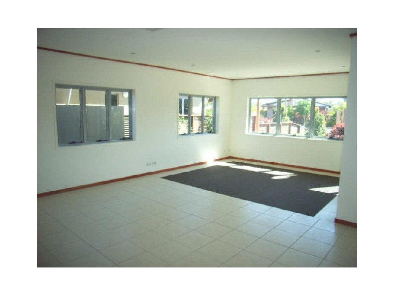 107/8 Spinnaker Drive, Ningi QLD 4511