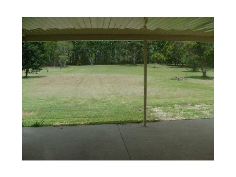 32 LEVER STREET, Ningi QLD 4511