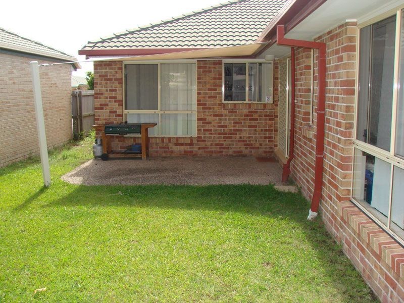 Sandstone Point QLD 4511