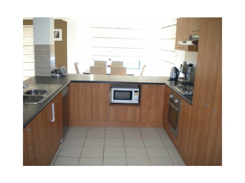 3 Eimeo Place, Sandstone Point QLD 4511