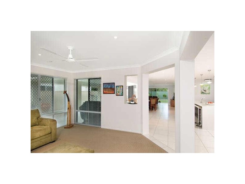 7 Pectoral Place, Banksia Beach QLD 4507