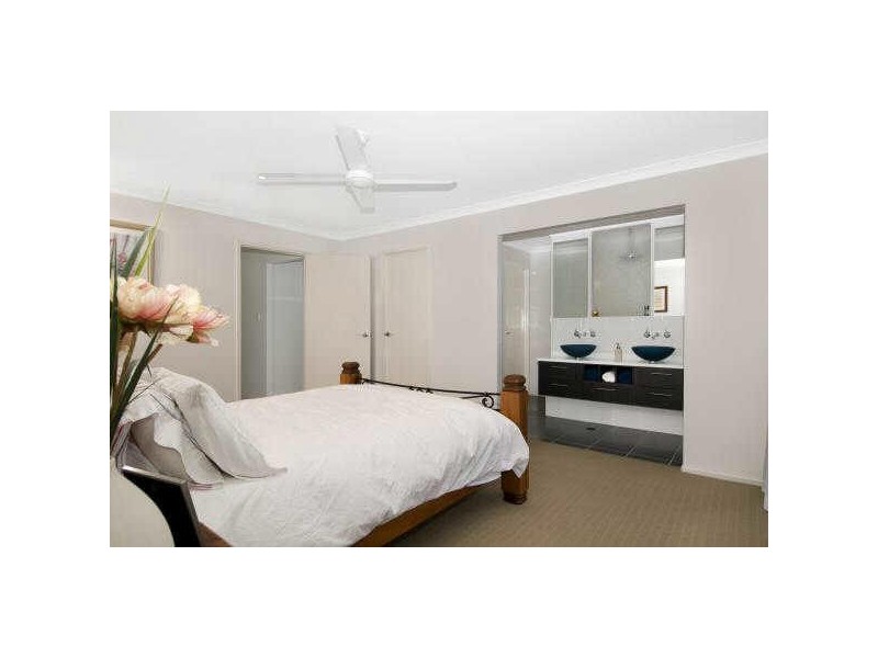 7 Pectoral Place, Banksia Beach QLD 4507