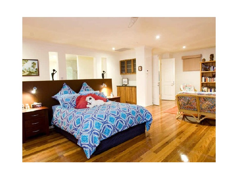 Sandstone Point QLD 4511