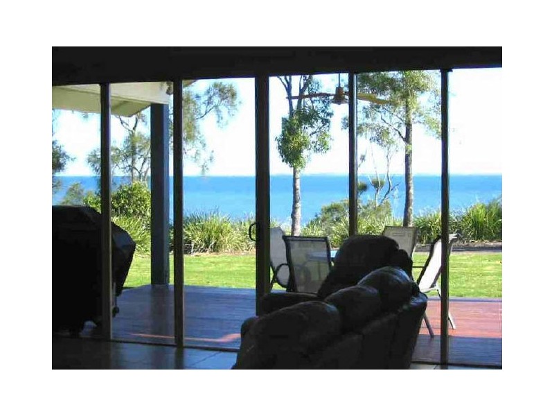 Sandstone Point QLD 4511