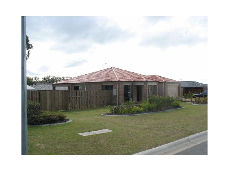 Sandstone Point QLD 4511