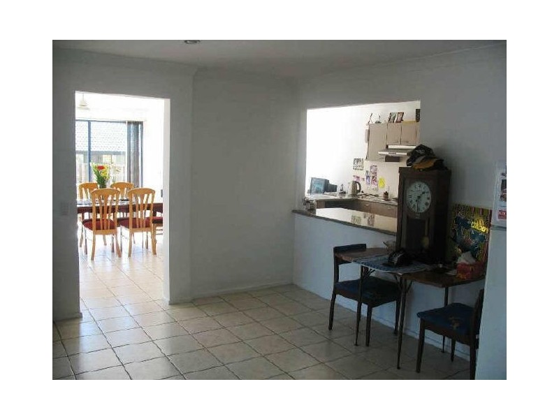 Sandstone Point QLD 4511