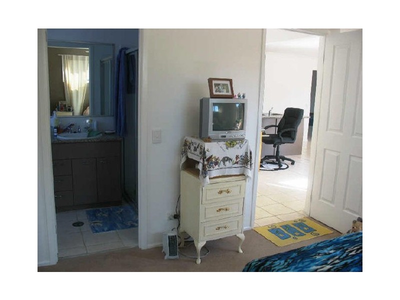 Sandstone Point QLD 4511