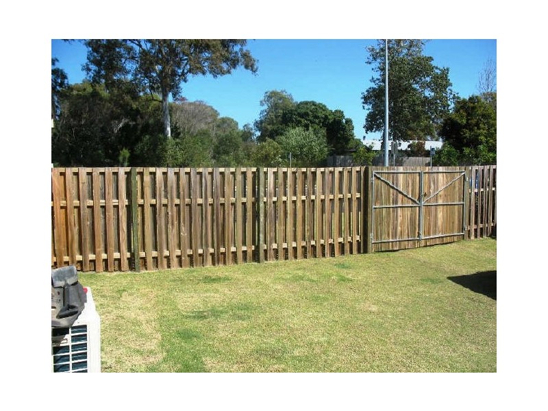 Sandstone Point QLD 4511